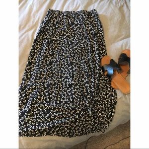 Adorable Floral Midi Skirt